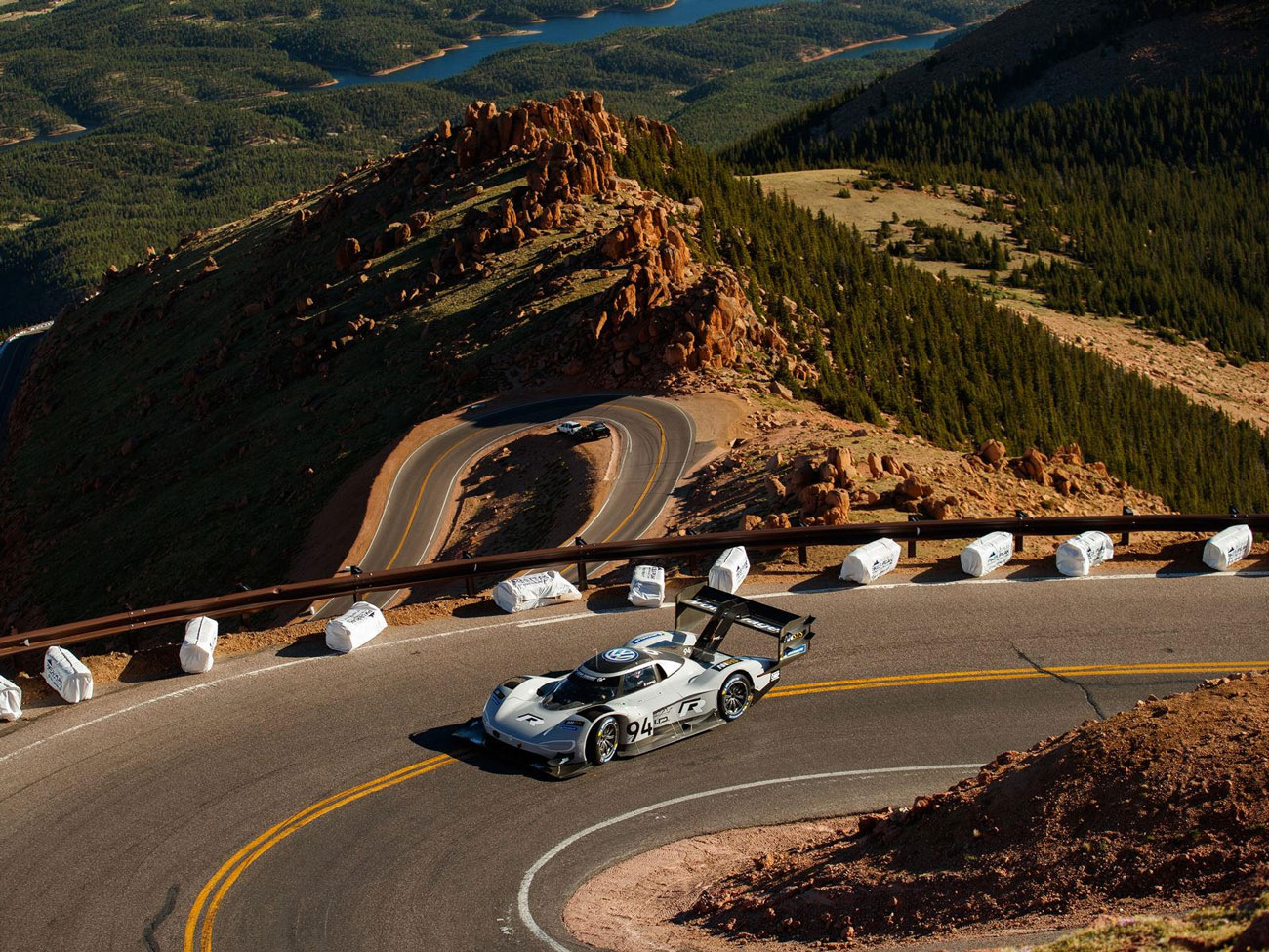 Rekordowy Volkswagen na Pikes Peak
