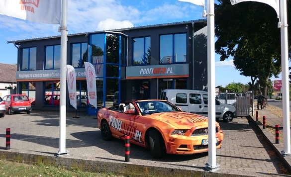 Zdjęcia sklep samochodowy AUTO-JAREX w Skwierzyna 