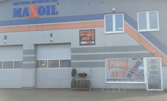 Zdjęcia sklep samochodowy MAXOIL w Grodzisk Wielkopolski